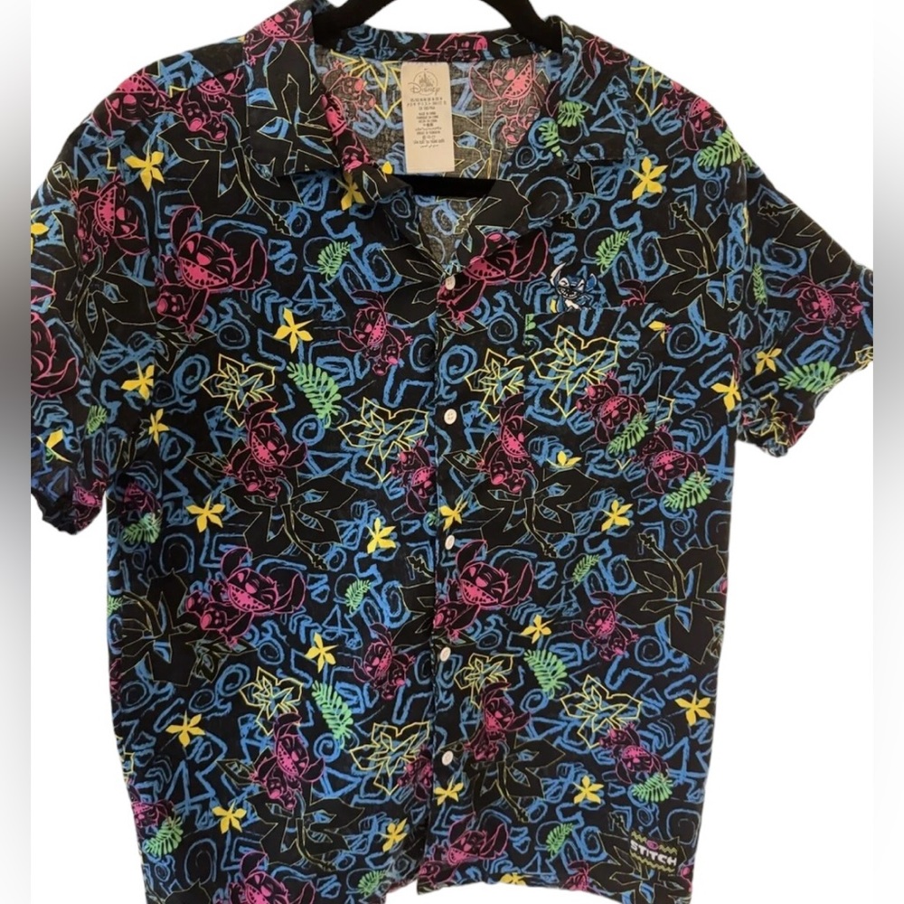 Disney‎ Parks Neon Tropical Surfing Stitch Button-Up Camp Shirt size Medium NWOT